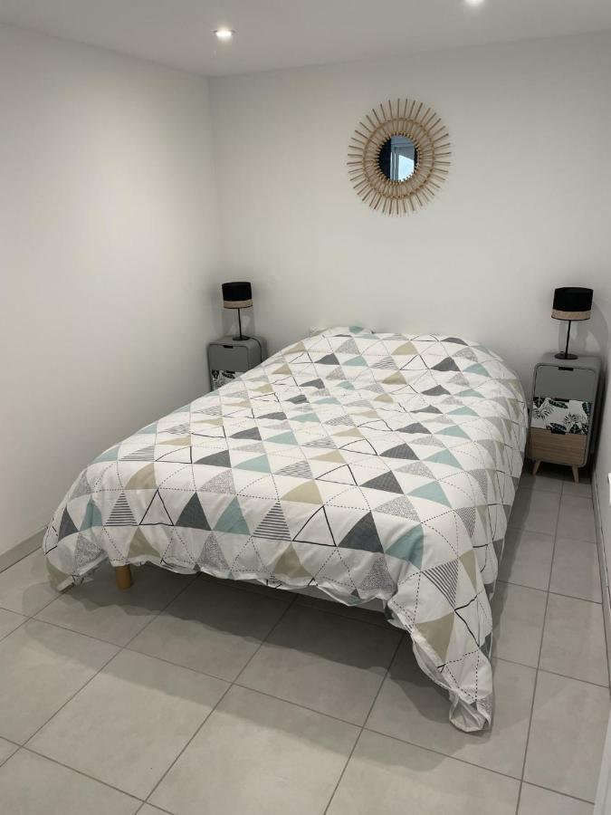 Appartement Climatise Avec Cour En Centre Ville Carpentras Εξωτερικό φωτογραφία